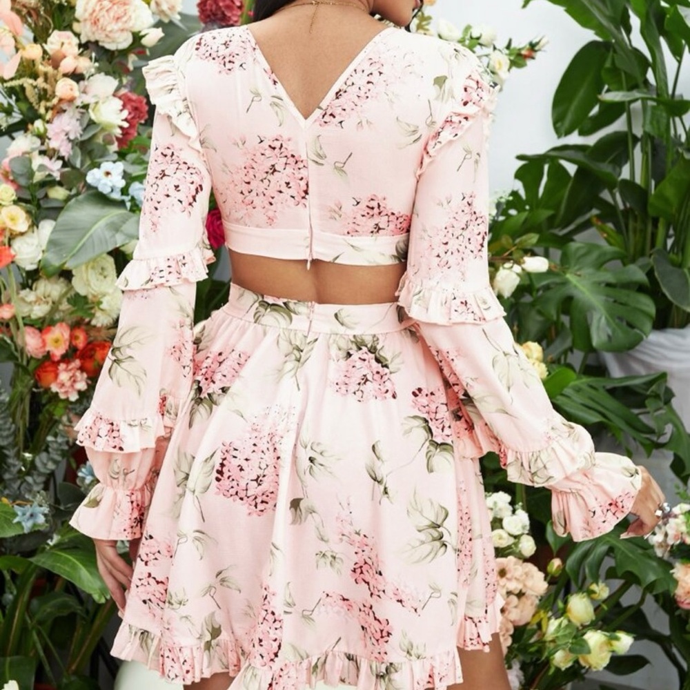 Floral Pink Ruffle Dress - Picture 5 of 6